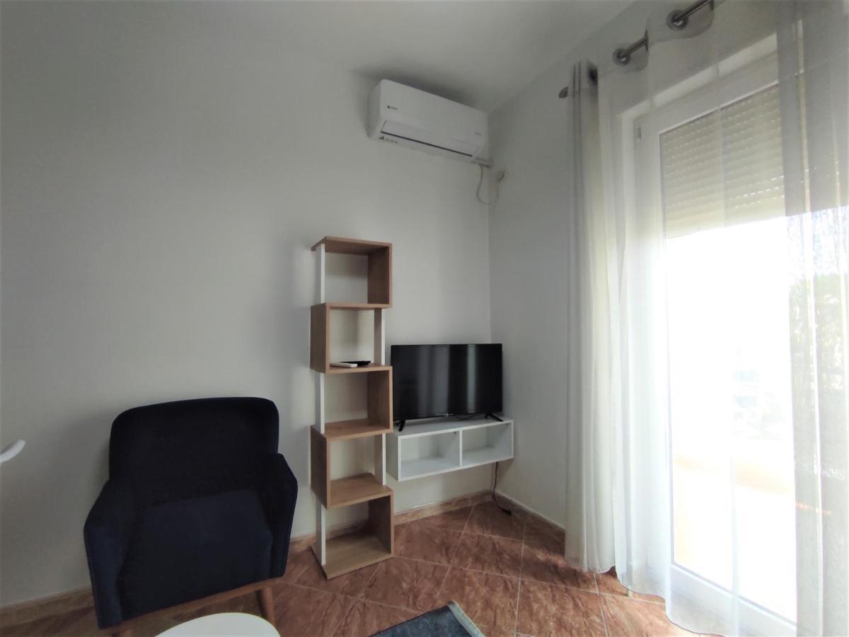 Joni's Small Apartment Golem (Tirana)